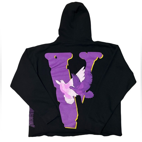 𝙽𝚊𝚟 𝚇 𝚅𝚕𝚘𝚗𝚎 𝙳𝚘𝚟𝚎𝚜 𝙷𝚘𝚘𝚍𝚒𝚎 (𝙻𝙰𝚁𝙶𝙴) - Picture 2 of 3